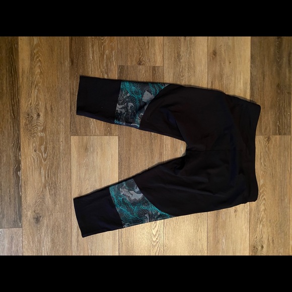 Workout Pants - Picture 4 of 4